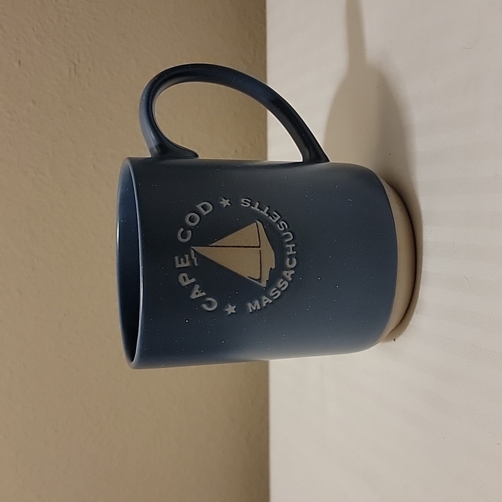 CUFFY'S Cape Cod  Massachusetts Mug
